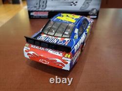 XRare 2010 Jeff Gordon #24 DuPont Honoring our Soldiers 124 NASCAR Action MIB