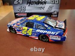 XRare 2010 Jeff Gordon #24 DuPont Honoring our Soldiers 124 NASCAR Action MIB