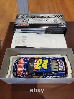 XRare 2010 Jeff Gordon #24 DuPont Honoring our Soldiers 124 NASCAR Action MIB