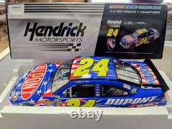 Action 124 NASCAR Jeff Gordon #24 DuPont Hommage à nos soldats 2010 Impala. Neuf