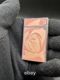 Édition limitée de briquet St Dupont Fantasies avec motif de rose