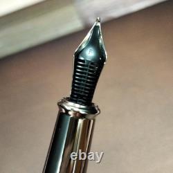 Ensemble presse-papiers et stylo plume S. T. Dupont F1, plume F en or 14 carats, édition limitée Grand Prix