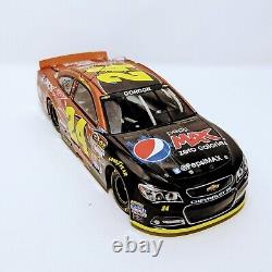 JEFF GORDON 1/24 2014 Action Pepsi Max Noir Mat RARE Lionel