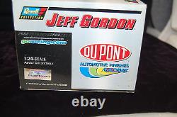 Jeff Gordon 2000 Dupont Automotive Finitions Chevrolet Monte Carlo Bank Set S6630