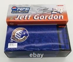 Jeff Gordon #24 DuPont/ 2000 Pepsi / Monte Carlo Échelle 1:24 Édition Limitée