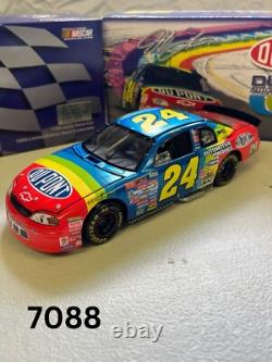 Jeff Gordon #24 Dupont 1999 Monte Carlo Édition Limitée