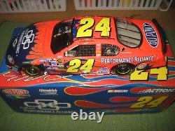 Jeff Gordon signé avec autocollant hologramme 2005 1/24 Performance Alliance