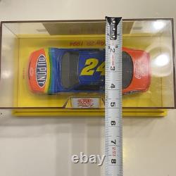 Légende Vintage Nascar Jeff Gordon RARE 1 Sur 2000 Diecast Avec Billet de Course Original