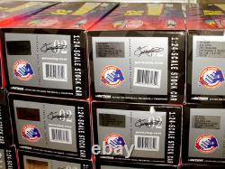 Nascar 1/24 Jeff Gordon 2002 Dupont Monte Carlo Boîte de 12