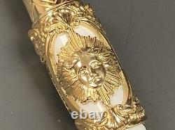 Nouvelle édition limitée du stylo-plume St Dupont Verailles Olympio X Large avec plume en or 18 carats.