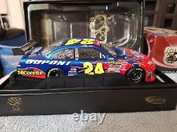 Propriétaire Elite 2007 Jeff Gordon #24 Dupont Impala SS COT 124