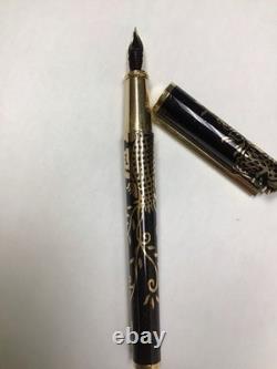 S. T. DUPONT PHOENIX NEO CLASSIQUE PLUME EN OR 18 carats LE 075/888 dans son étui d'origine