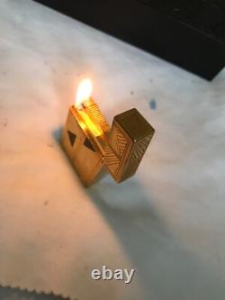 S. T DuPont Afrique Édition Limitée, (1570/2000), Briquet - État excellent