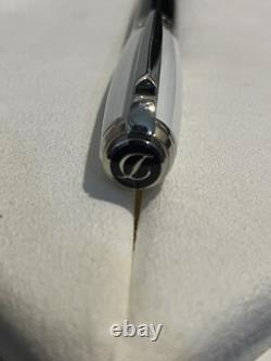 Stylo à bille S. T. Dupont Picasso Colombe en édition limitée noir et blanc