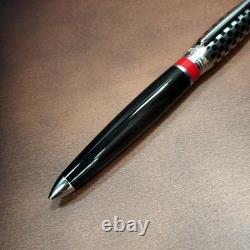 Stylo plume S. T. Dupont F1 Grand Prix Édition Limitée Modèle 251680RM avec boîte