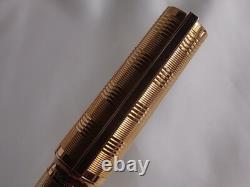 Stylo plume S. T. Dupont Montparnasse édition limitée Mozart Requiem or