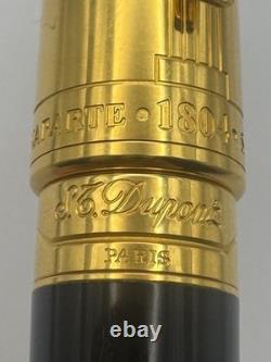 Stylo-plume S. T. Dupont Napoléon en édition limitée, laque de Chine, plume en or 18 carats, état neuf