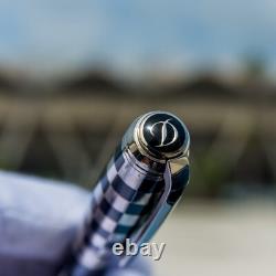 Stylo-plume en édition limitée S. T. Dupont Atelier Mondial des Échecs Métorite 410187