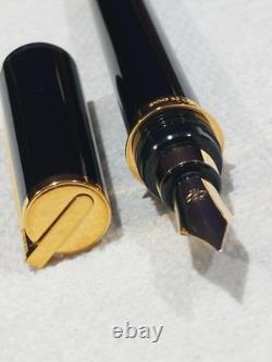 Stylo-plume vintage S.T. Dupont grand format, garnitures plaquées or 24 carats et plume fine en or massif 18 carats (750)