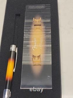 Stylo roller S. T. Dupont Paris Fender édition limitée, D Line, boîte ouverte, neuf