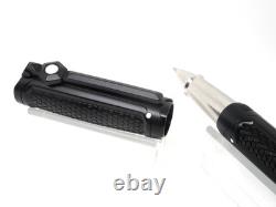 Stylo roller en édition limitée Iron Man de St Dupont avec boîte et papiers S66